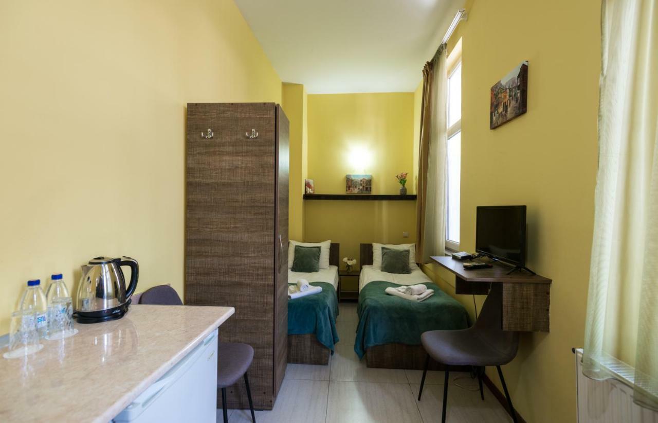 Accent Hotel Tbiliszi Kültér fotó