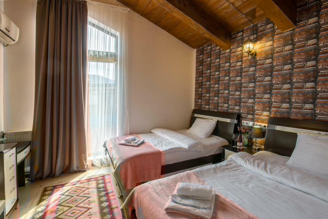 Accent Hotel Tbiliszi Kültér fotó