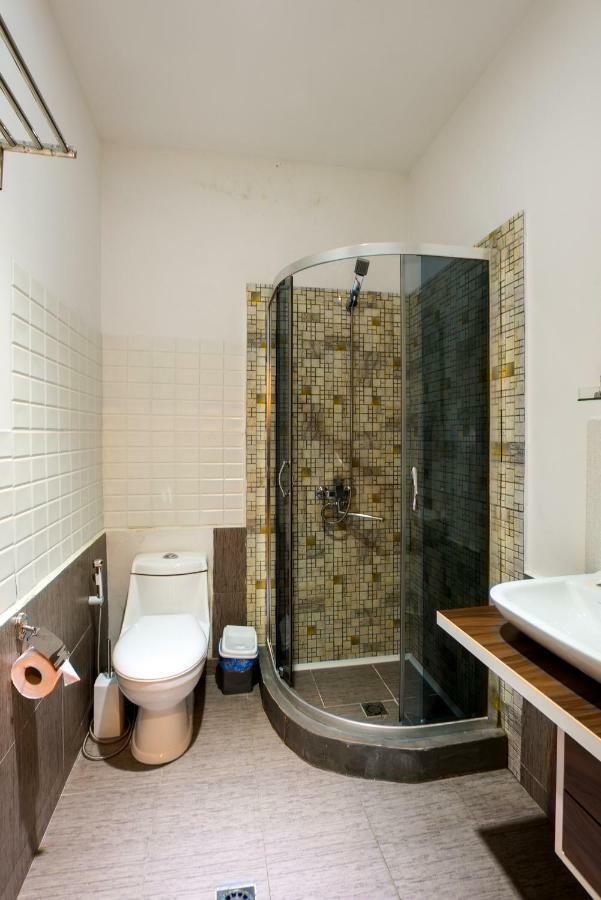 Accent Hotel Tbiliszi Kültér fotó