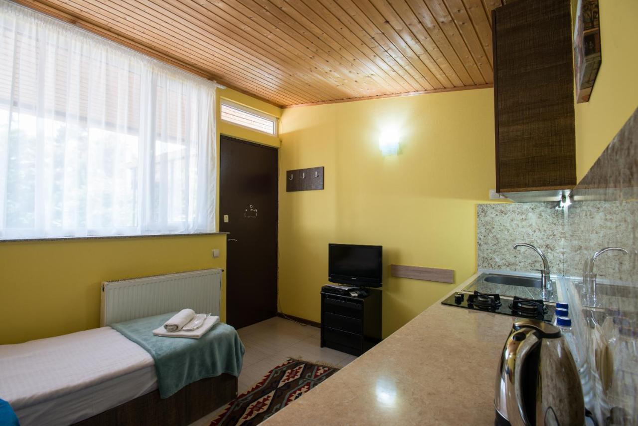 Accent Hotel Tbiliszi Kültér fotó