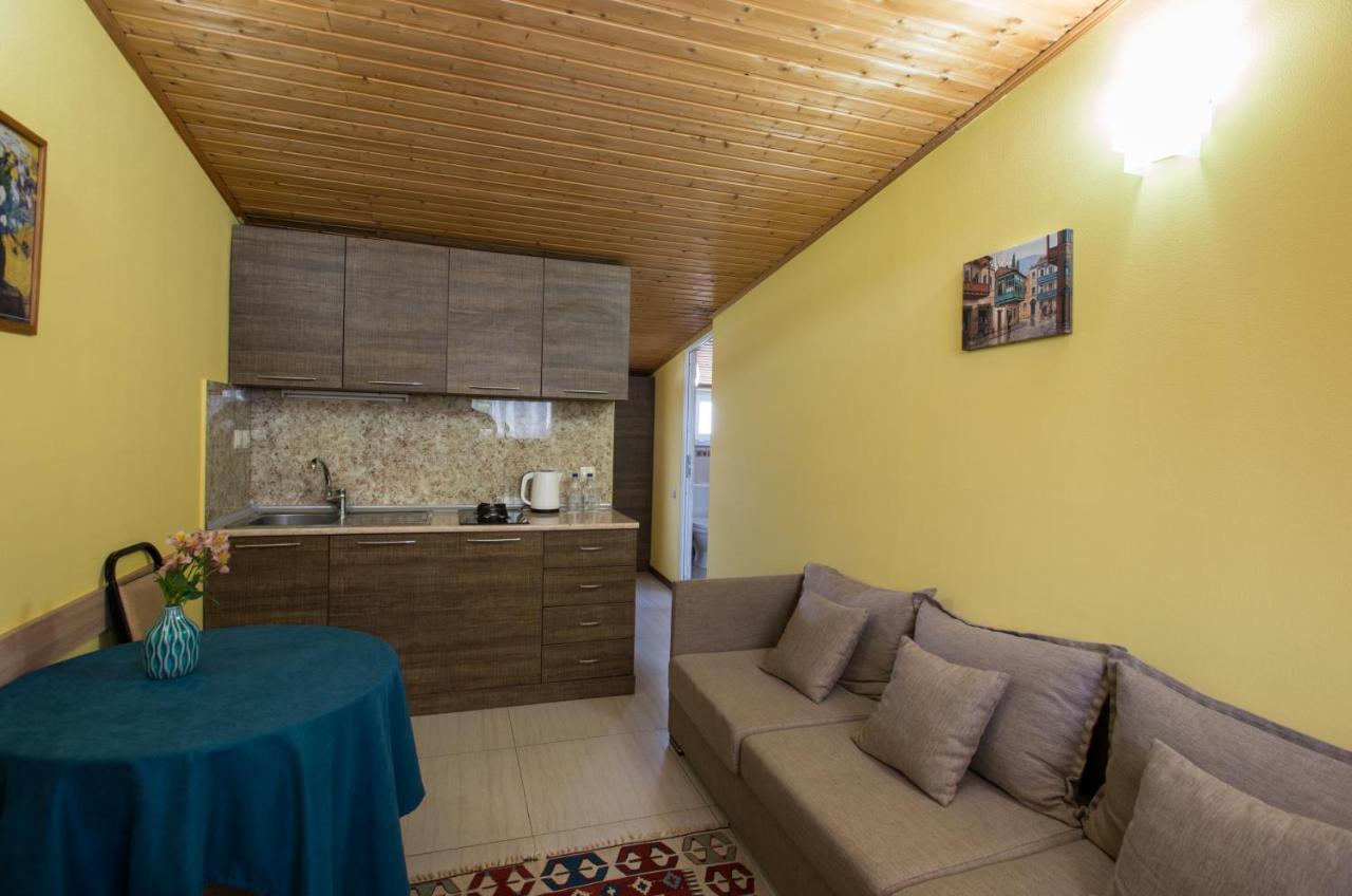 Accent Hotel Tbiliszi Kültér fotó